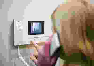 image-caption-3-1